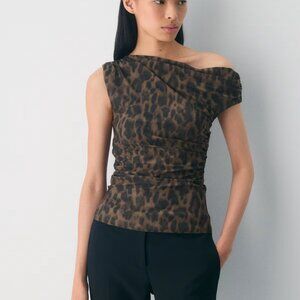 Aritzia Babaton leopard Smooth Matter Gallery Top Large